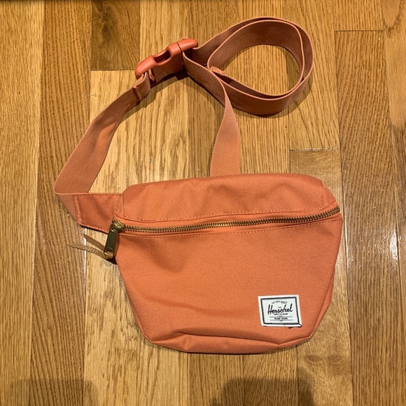 Herschel Supply Company Bags Herschel Fanny Pack Poshmark
